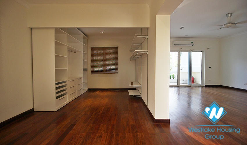 Gorgeous house with swimming pool for rent in Ciputra, Tay Ho